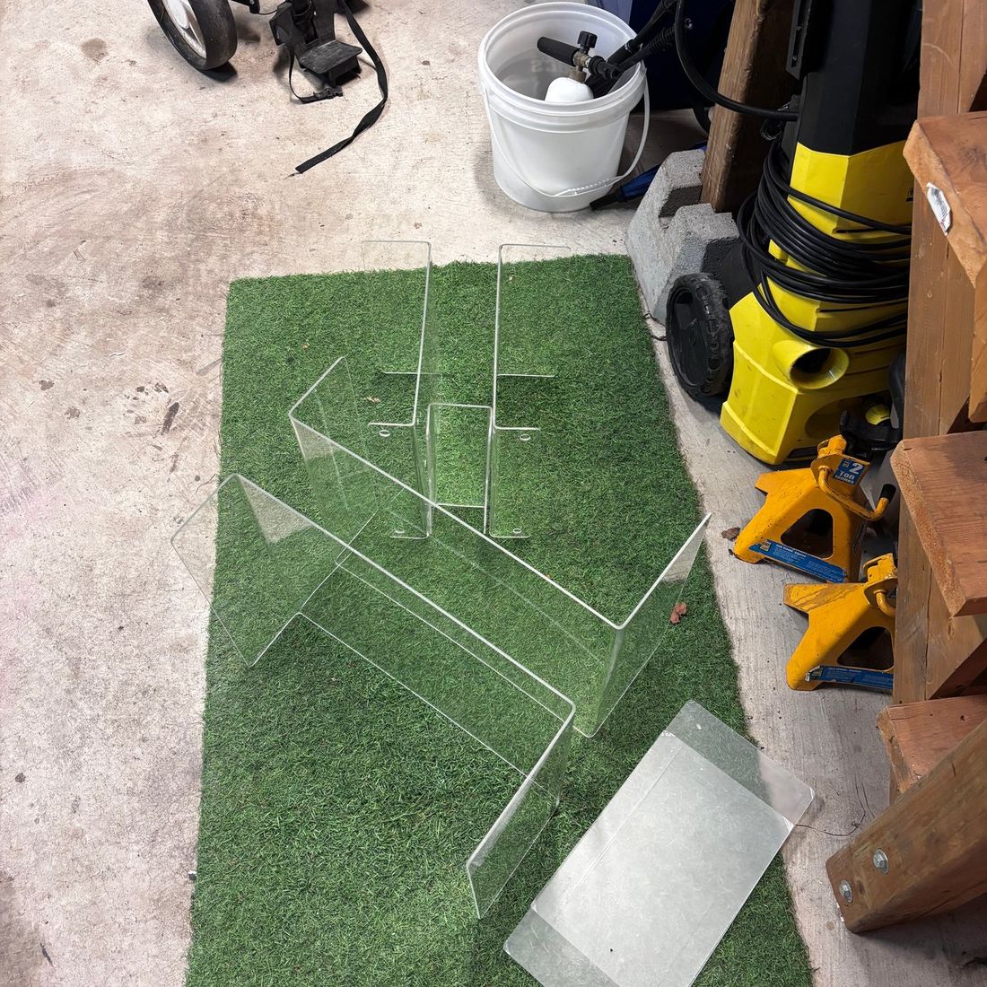 3082 build archive: Acrylic test model · early