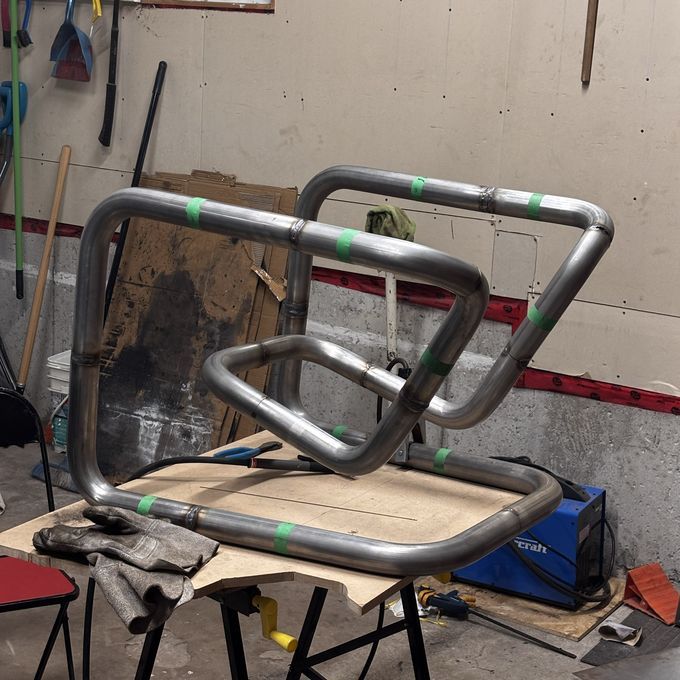 MC_01 build archive: In the garage, after welding