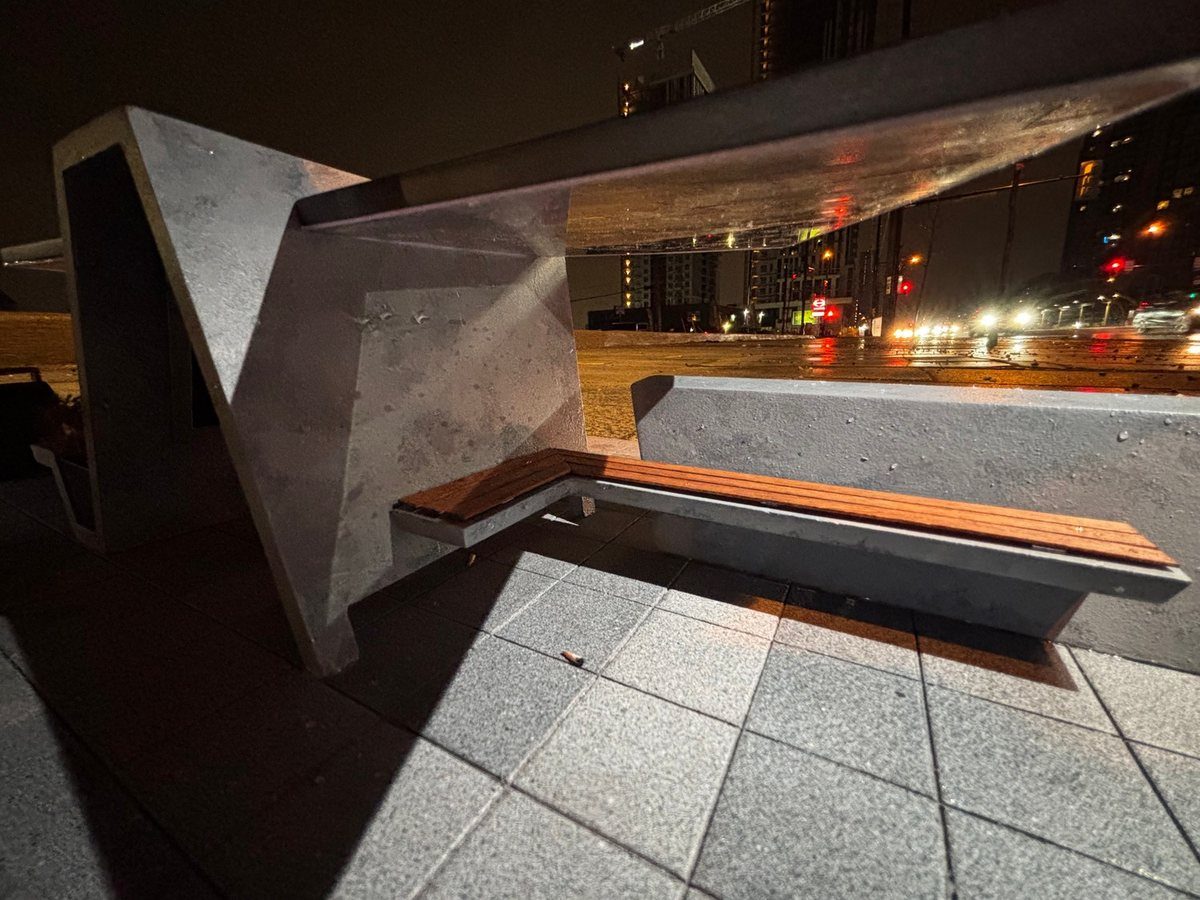 Bus Shelter build archive: Night, canopy edge