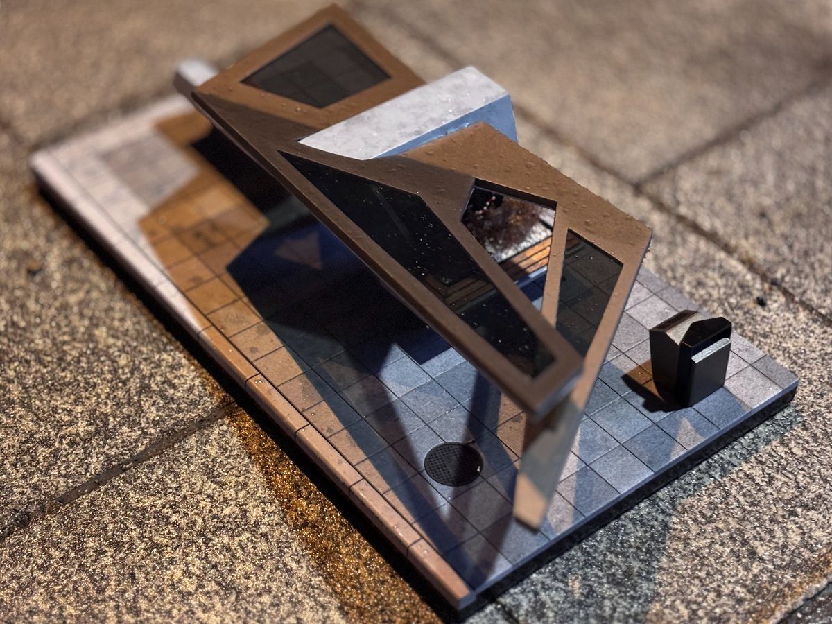 Bus Shelter build archive: Outdoors